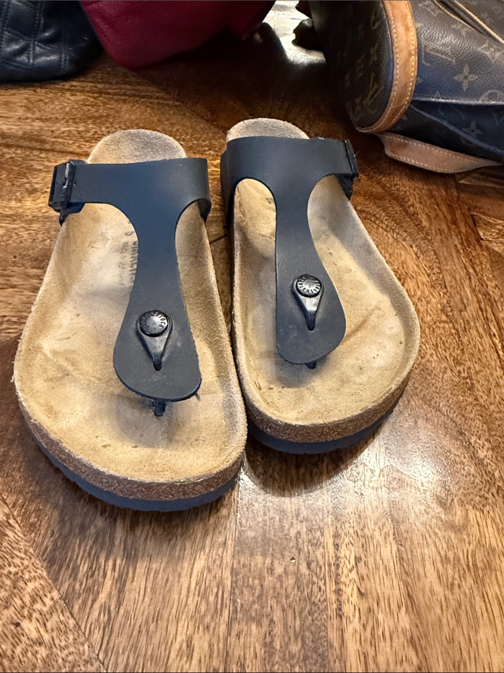 Birkenstock matte Black Gizeh Thong Sandals - Picture 2 of 5